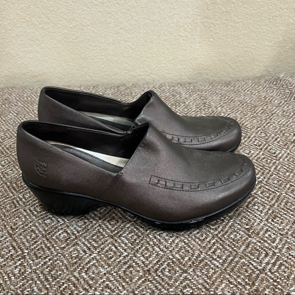 Ariat Clogs Womens Sz 8B Slip On Loafers Paddock Brown Leather Western Hippie - Picture 1 of 9